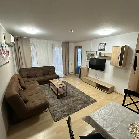 Zentral Stilvolle Zwei